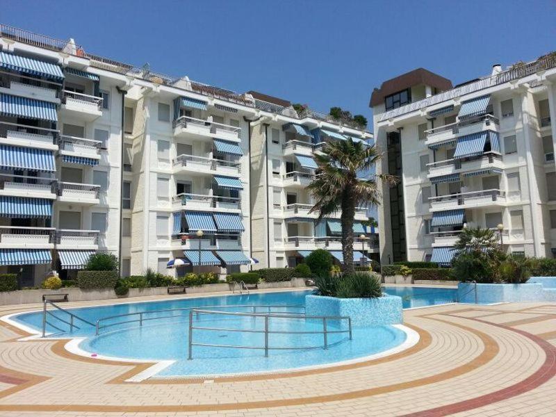 Apartment Mexico Colla Fronte Mare Lido di Jesolo